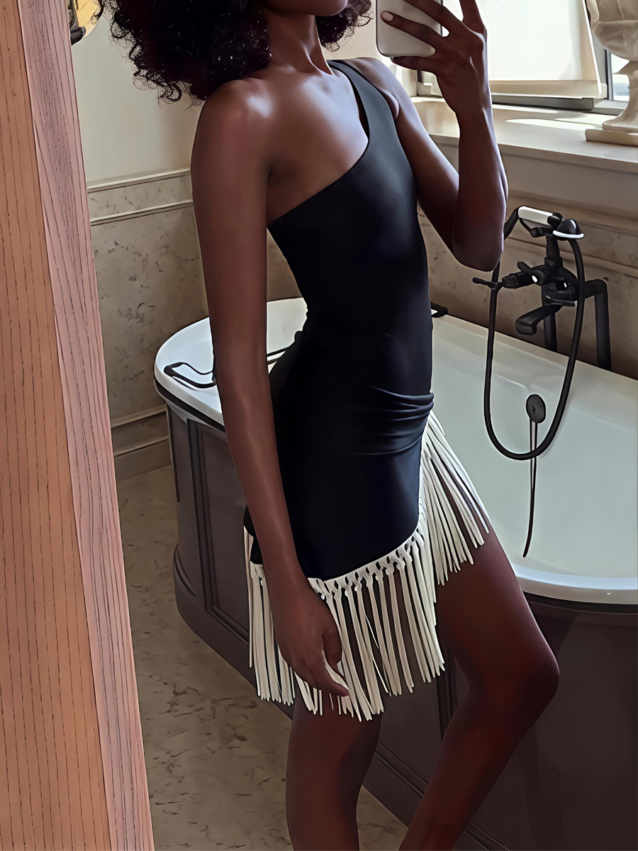 One-shoulder Swimsuit & Fringed Set